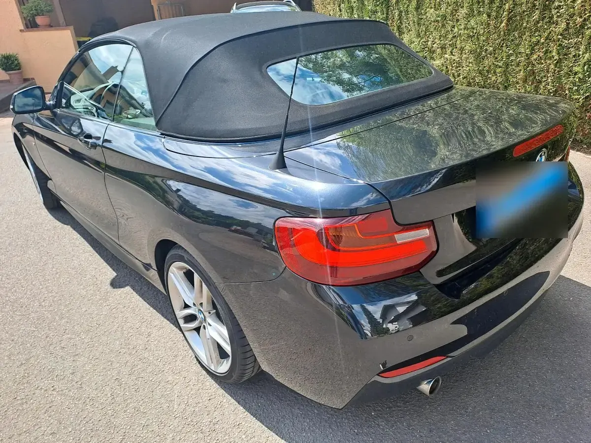 Gebraucht BMW 218 M Sport 150 PS (110 kW) 2016 Schwarz Cabrio