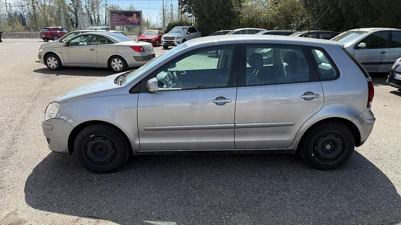 Brugt VW Polo 80 HK (58 kW) 2006 Grå Hatchback