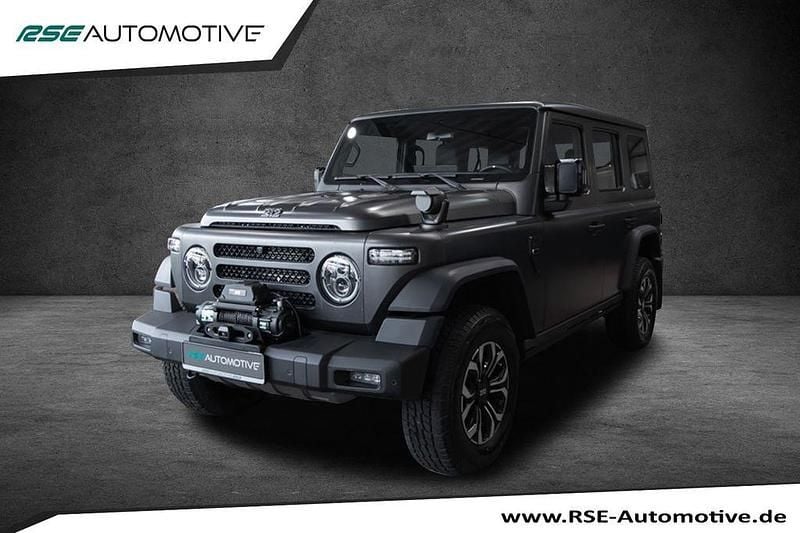 Gebraucht BAW 212 166 PS (122 kW) 2025 Grau SUV