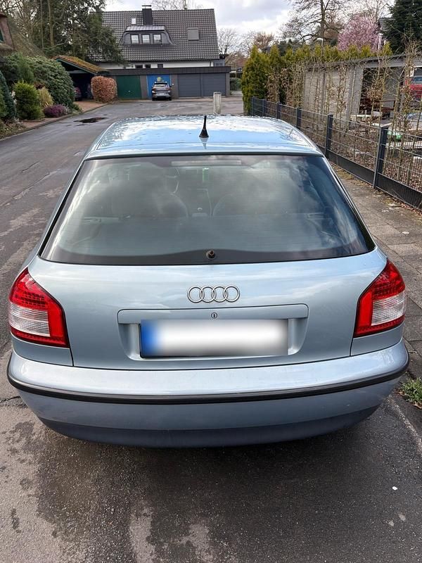 Gebraucht Audi A3 100 PS (73 kW) 2001 Blau Kleinwagen