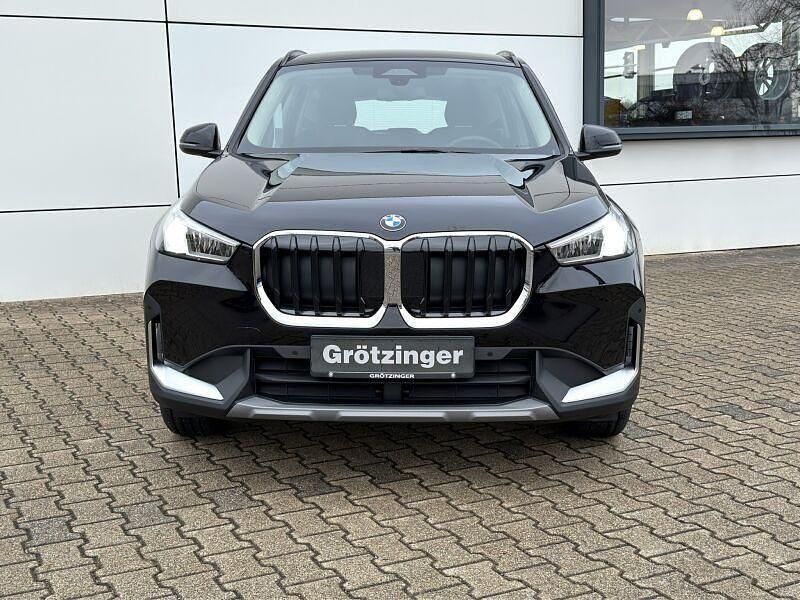 Neu BMW X1 136 PS (100 kW) 2026 Schwarz uni SUV