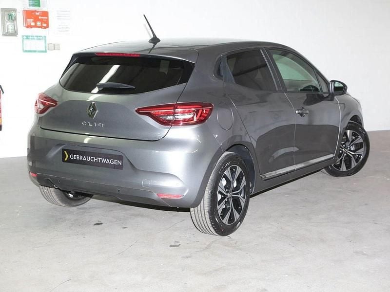 Gebraucht Renault Clio V Evolution 91 PS (66 kW) 2024 Dolomitgrau Kleinwagen