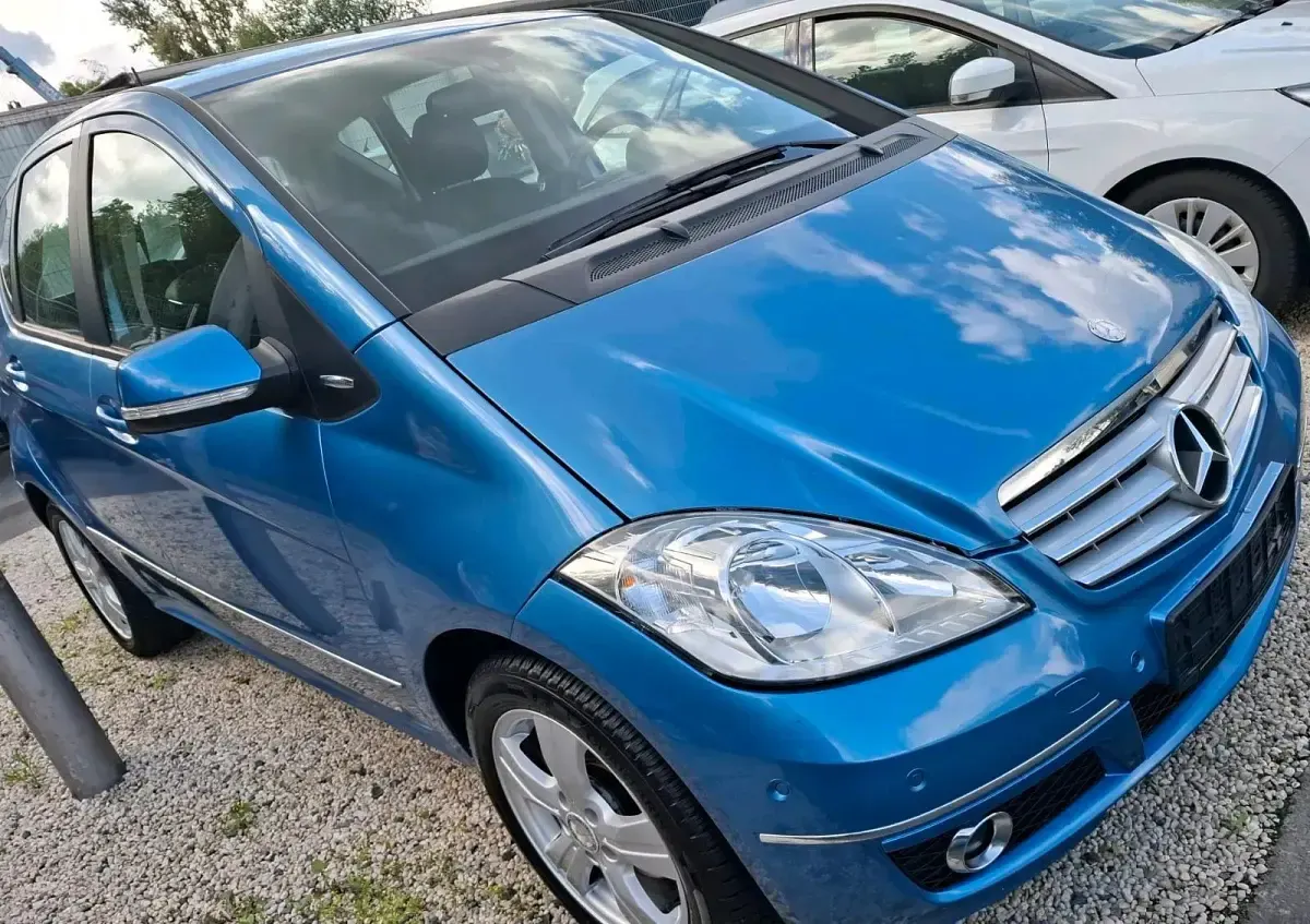 Gebraucht Mercedes A170 116 PS (85 kW) 2009 Blau Kleinwagen