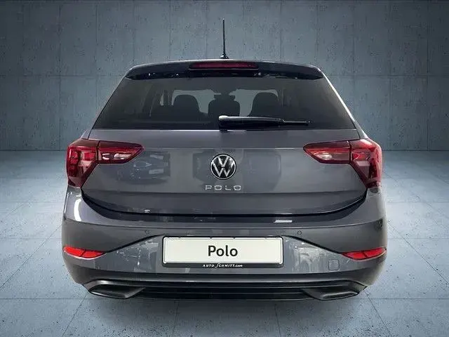 Gebraucht VW Polo Life 95 PS (69 kW) 2024 Rauchgrau metallic Limousine