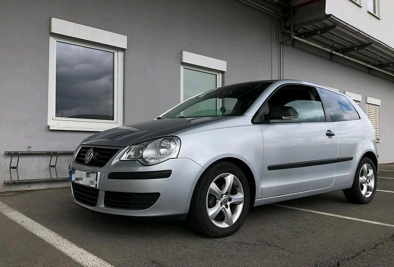 Silber Gebraucht 2005 VW Polo Kleinwagen | 1.200 € (Guter Preis) - Bild 1/4