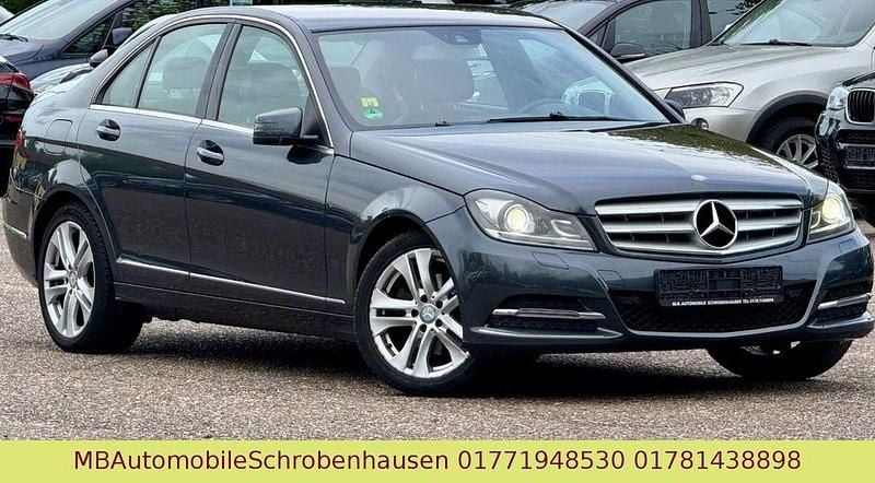 Grau Gebraucht 2013 Mercedes C200 Avantgarde Limousine | 7.999 € (Superpreis) - Bild 1/4