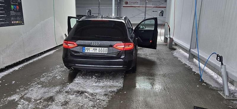 Gebraucht Audi A4 Ambition 177 PS (130 kW) 2013 Kombi