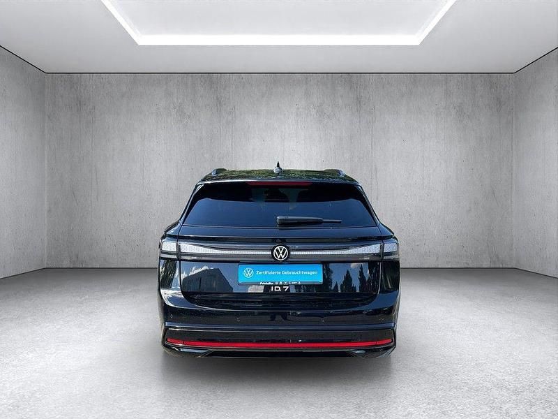 Gebraucht VW ID.7 Pro 210 kW (286 PS) 2025 Schwarz Kombi