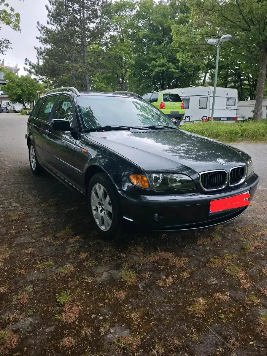 Gebraucht BMW 320 150 PS (110 kW) 2002 Schwarz Kombi