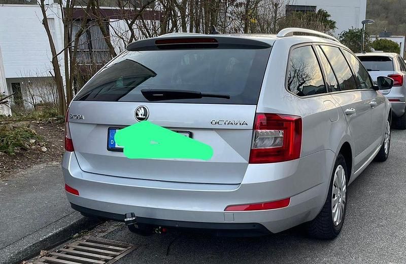 Gebraucht Skoda Octavia Joy 150 PS (110 kW) 2017 Silber Kombi
