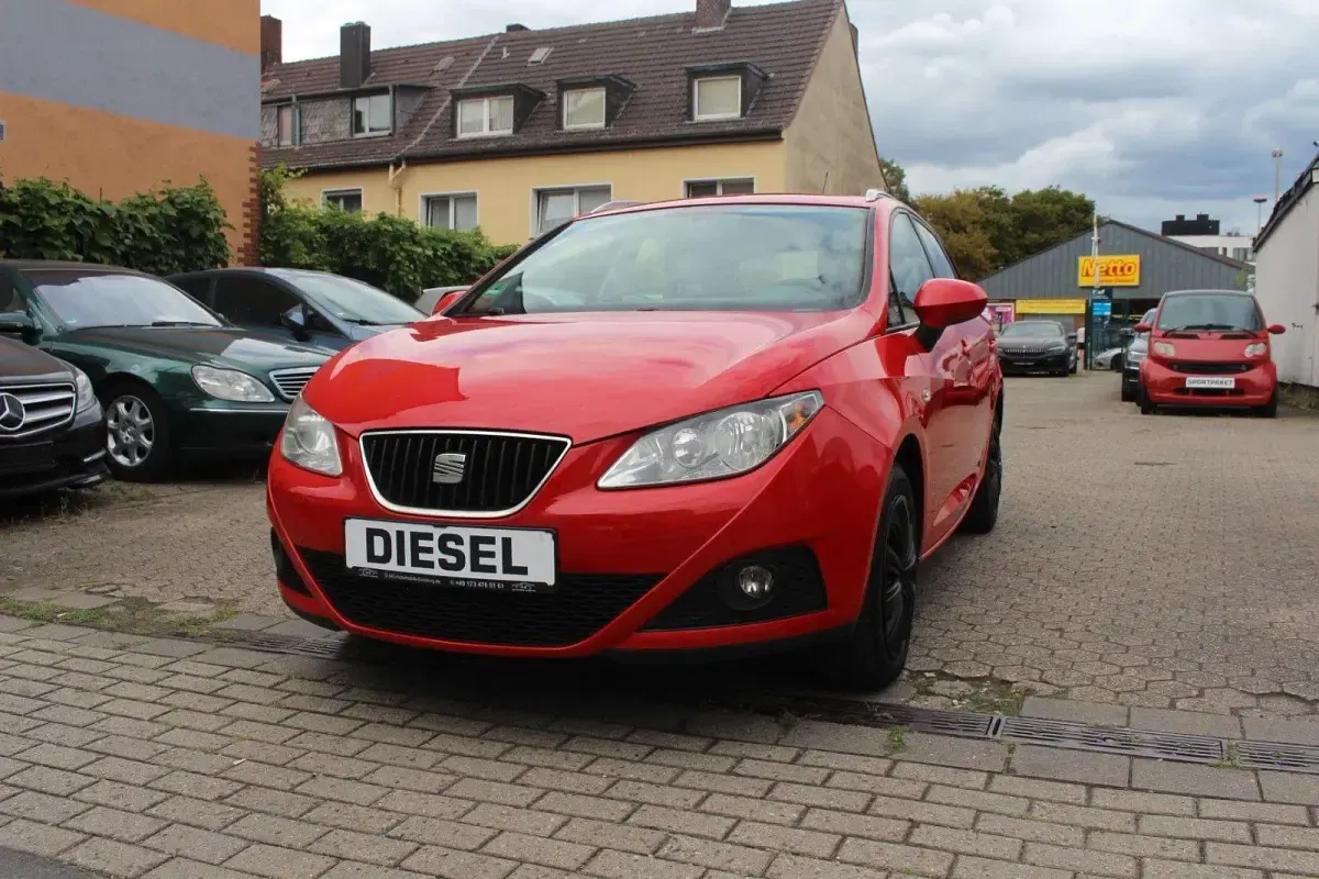 Gebraucht Seat Ibiza ST Style 90 PS (66 kW) 2010 Rot Kombi