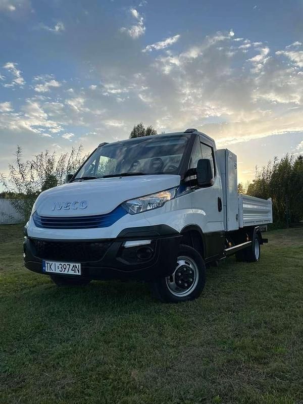 Gebraucht 2021 Iveco Daily | 19.300 € - Bild 1/4