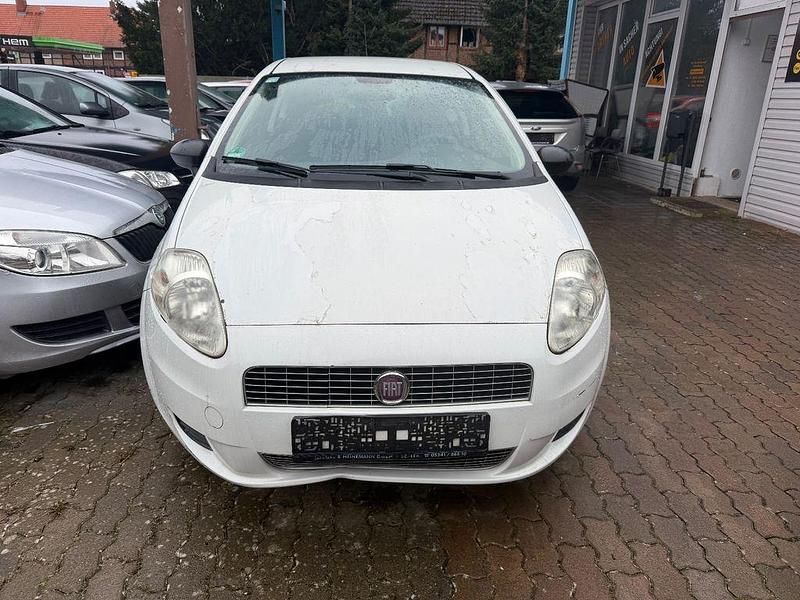 Gebraucht Fiat Grande Punto Active 65 PS (47 kW) 2009 Weiß Kleinwagen