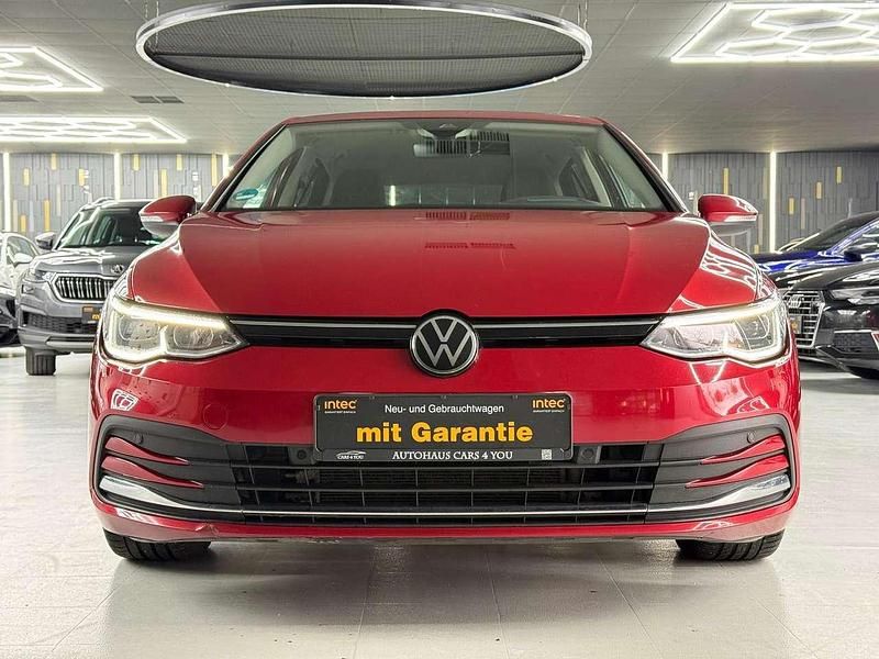 Second-hand VW Golf VII Active 150 CP (110 kW) 2021 Roșu Hatchback