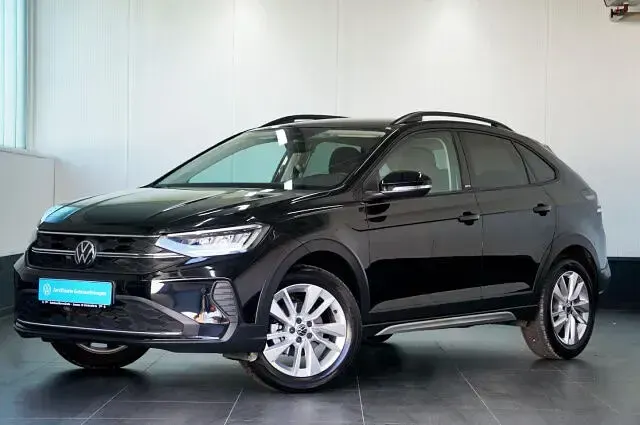 Gebraucht VW Taigo Move 110 PS (80 kW) 2023 Deep black perleffekt (metallic) SUV