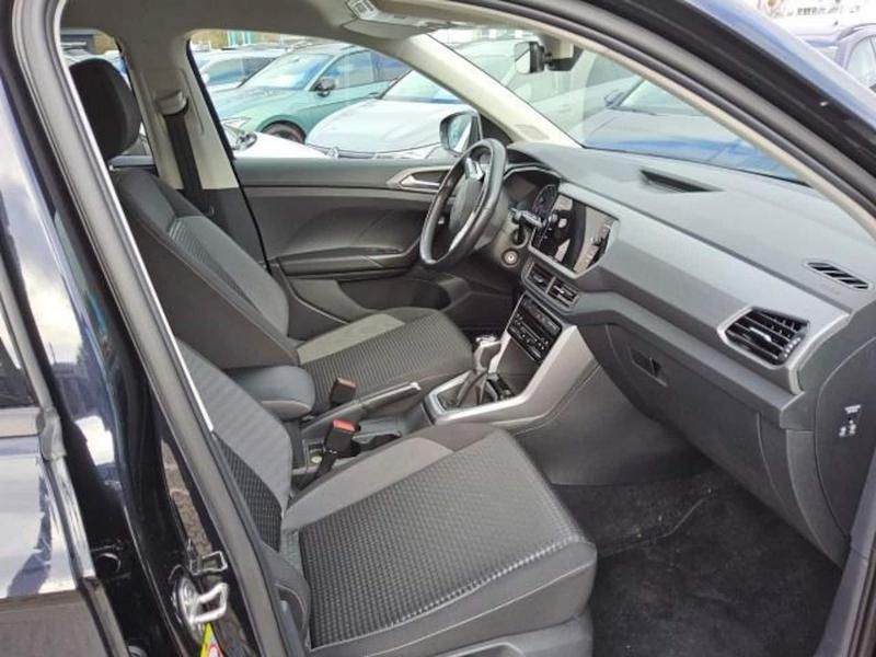 Gebraucht VW T-Cross Active 110 PS (80 kW) 2022 Deep black perleffekt SUV