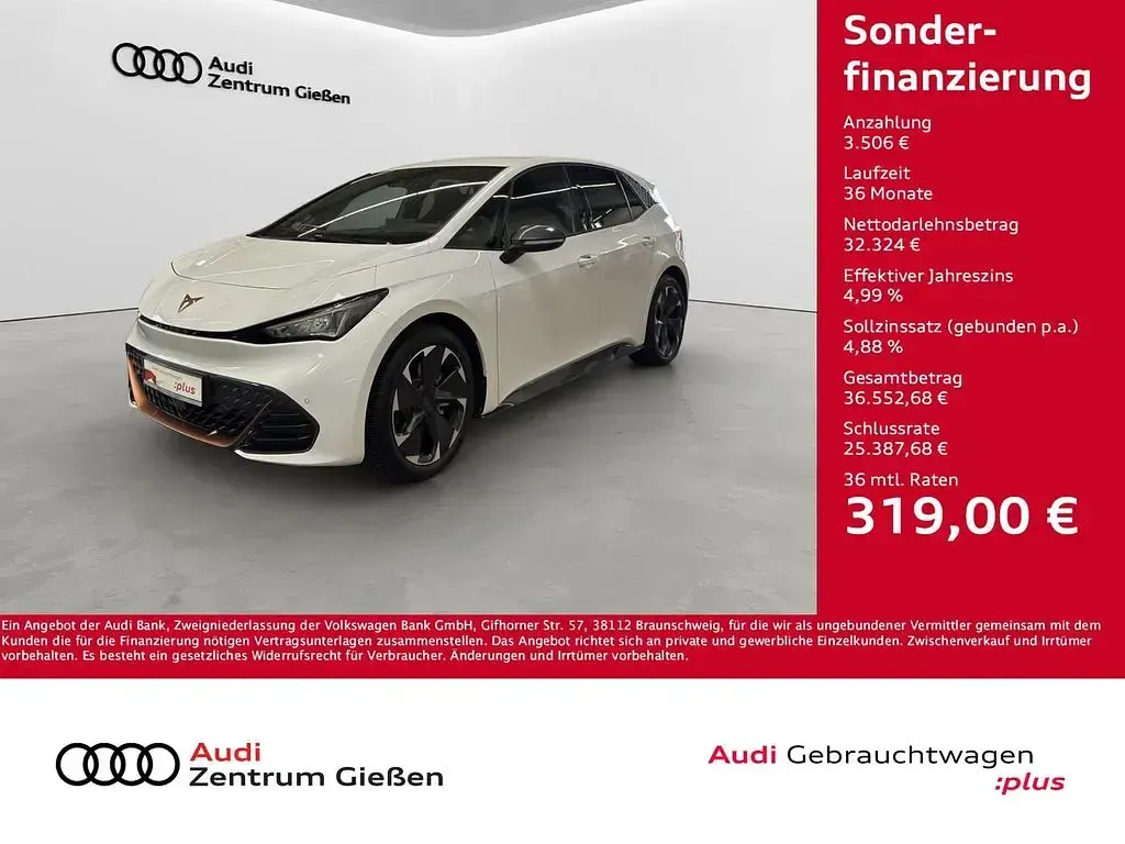 Używany Cupra Born e-Boost 169 kW (231 KM) 2025 Biały Hatchback
