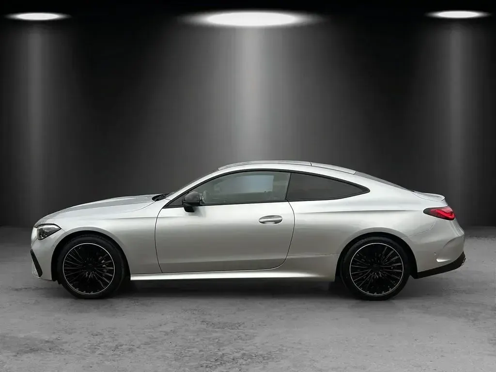 Gebraucht Mercedes CLE220 AMG 197 PS (144 kW) 2023 Silber Coupé