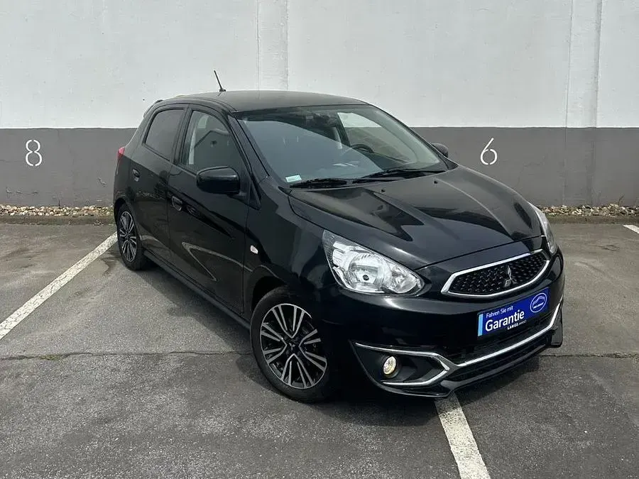 Gebraucht Mitsubishi Space Star Diamant Edition 80 PS (58 kW) 2017 Schwarz Kleinwagen