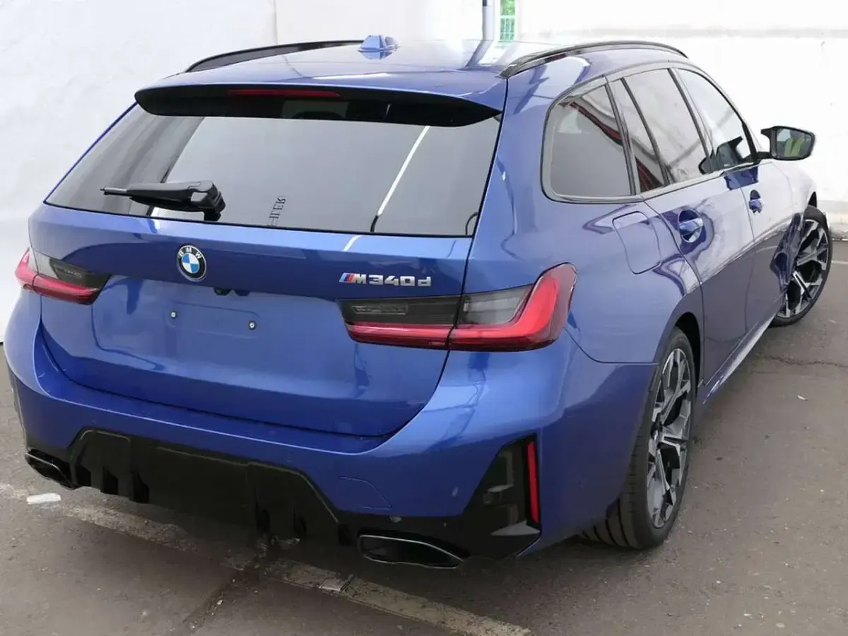 Gebraucht BMW M340 340 PS (250 kW) 2025 M portimao blau metallic Kombi