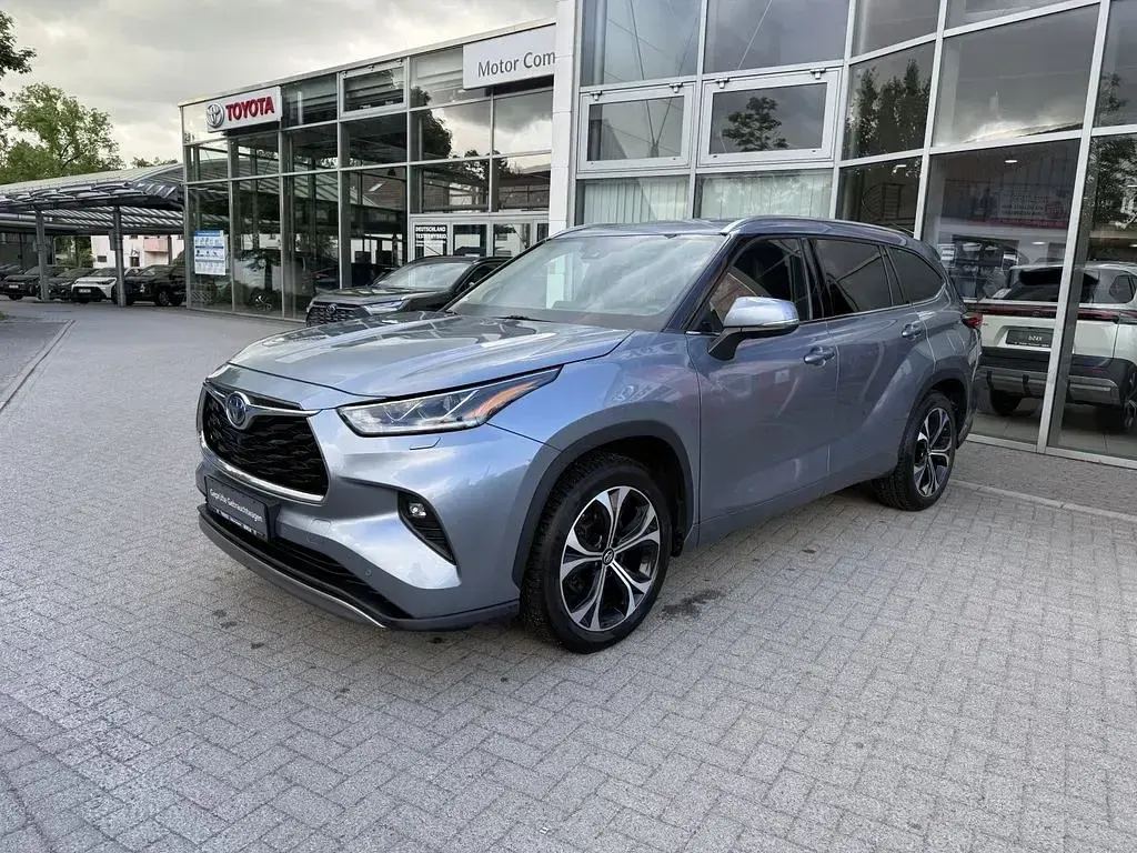Gebraucht Toyota Highlander Luxury 248 PS (182 kW) 2021 Blau SUV