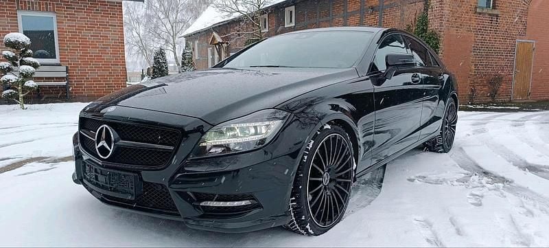 Gebraucht Mercedes CLS350 AMG line 265 PS (194 kW) 2014 Schwarz Limousine