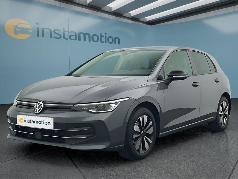 Gebraucht VW Golf VIII 150 PS (110 kW) 2025 Grau Kleinwagen