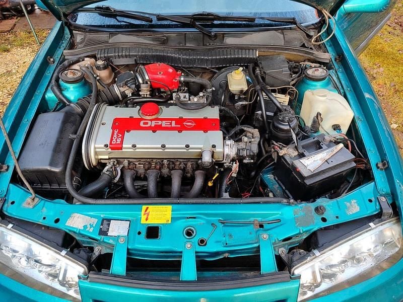 Gebraucht Opel Calibra 155 PS (114 kW) 1994 Andere farben Coupé