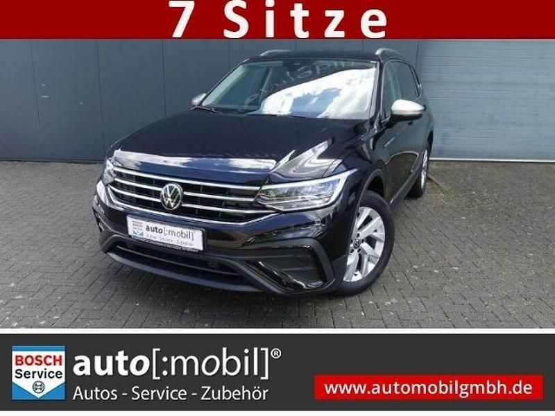 Schwarz Gebraucht 2024 VW Tiguan Allspace Move SUV | 33.980 € (Fairer Preis) - Bild 1/3