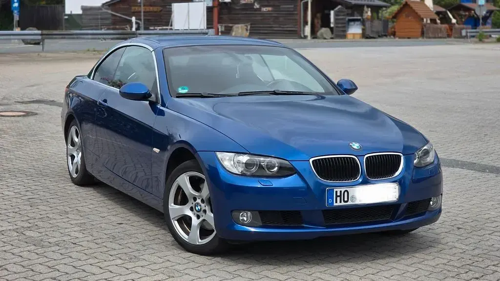 Gebraucht BMW 320 Cabriolet Sport Line 170 PS (125 kW) 2007 Blau Cabrio