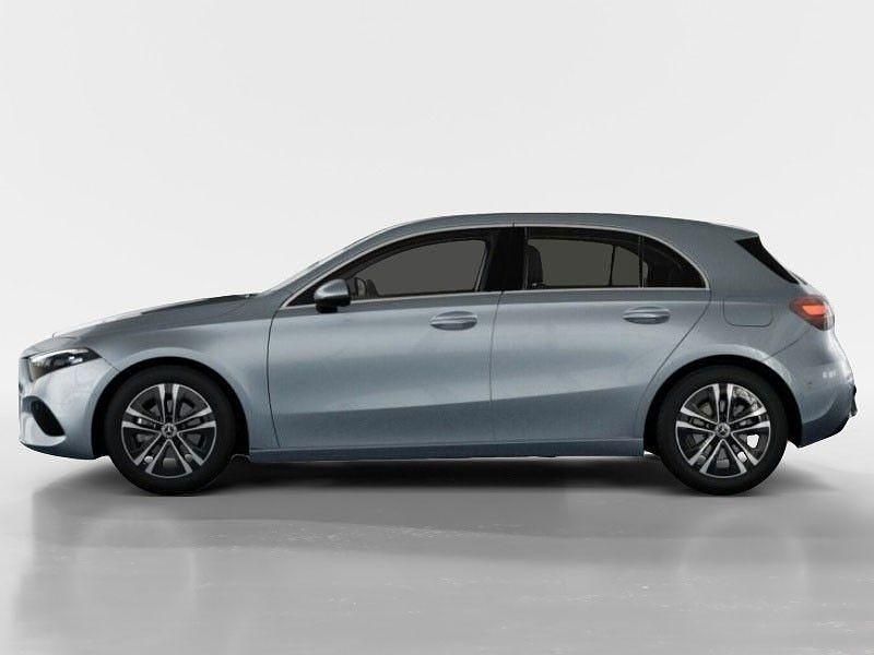 Gebraucht Mercedes A180 Progressive 136 PS (100 kW) 2024 Silber Limousine