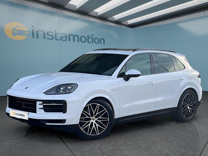 Weiß Gebraucht 2024 Porsche Cayenne SUV | 95.199 € (Guter Preis) - Bild 1/4
