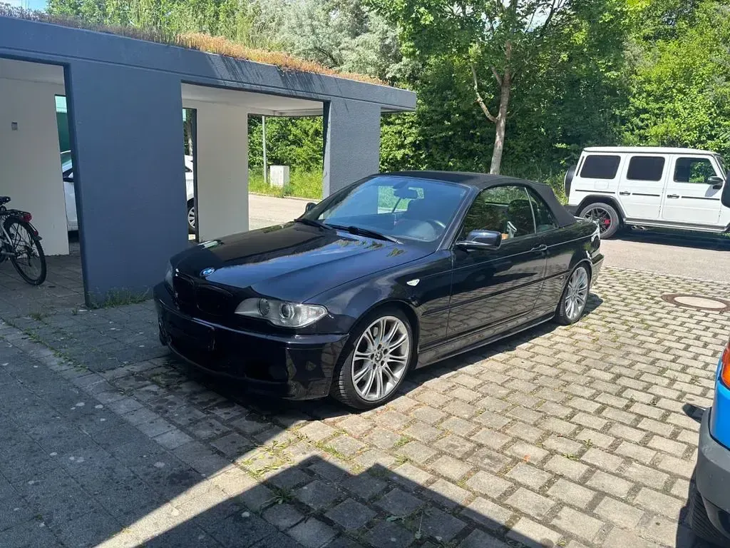 Gebraucht BMW 330 Cabriolet Performance 231 PS (169 kW) 2004 Schwarz Cabrio