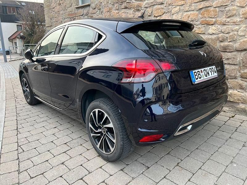 Gebraucht Citroën DS4 So Chic 131 PS (96 kW) 2015 Schwarz Kleinwagen