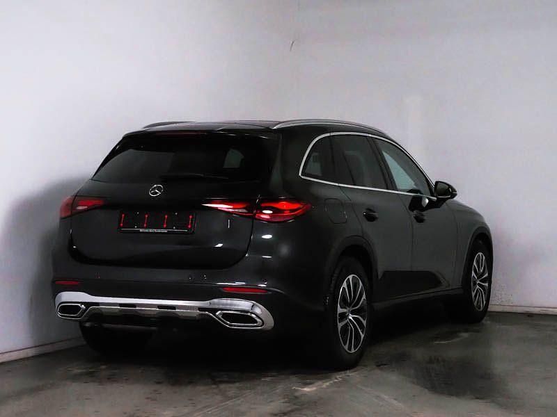 Gebraucht Mercedes GLC220 Avantgarde 197 PS (144 kW) 2025 Grau SUV