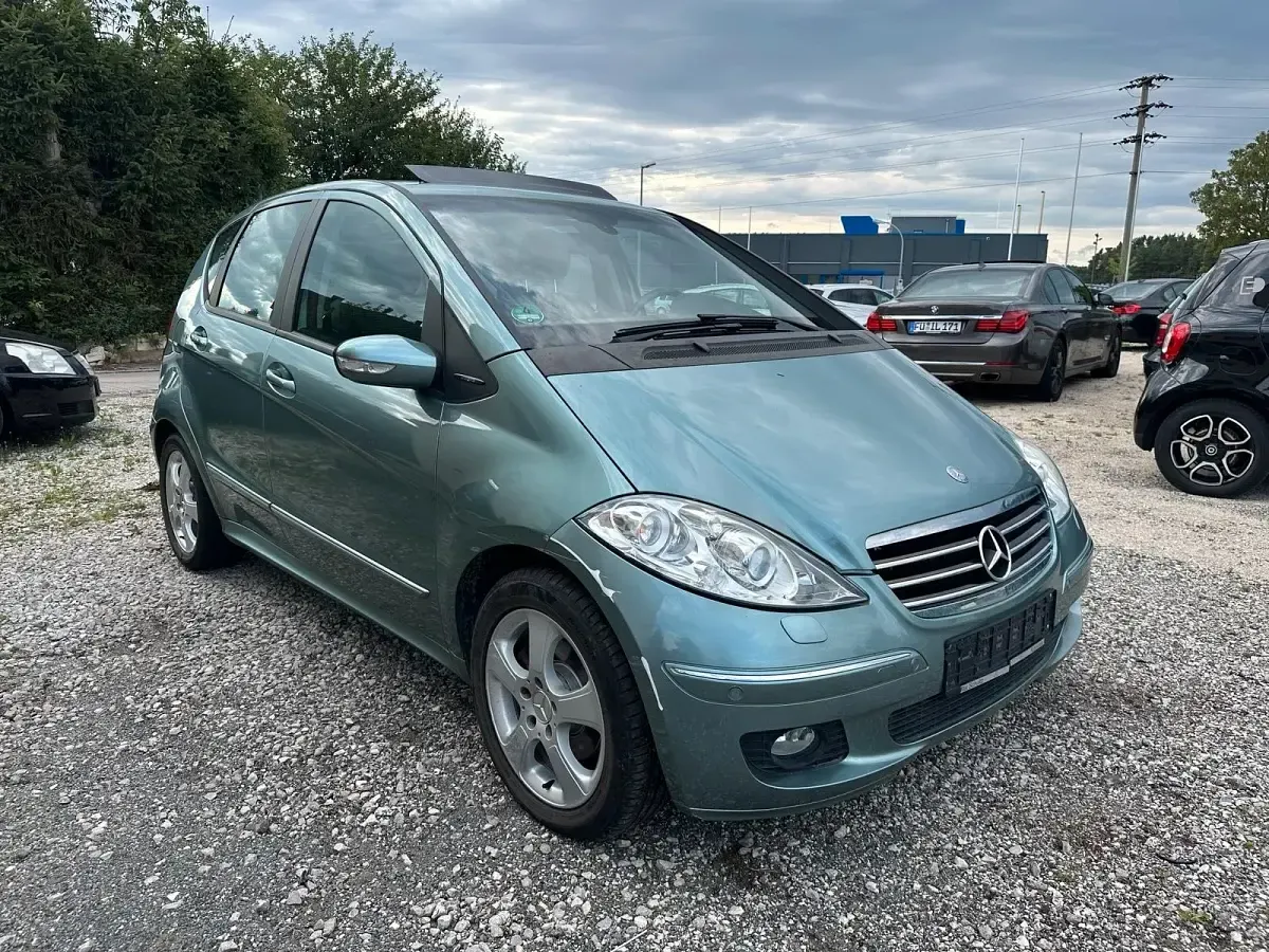 Gebraucht Mercedes A180 Avantgarde 109 PS (80 kW) 2005 Grün Kleinwagen