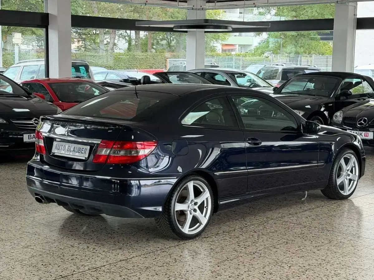 Gebraucht Mercedes CLC200 184 PS (135 kW) 2009 Blau Coupé