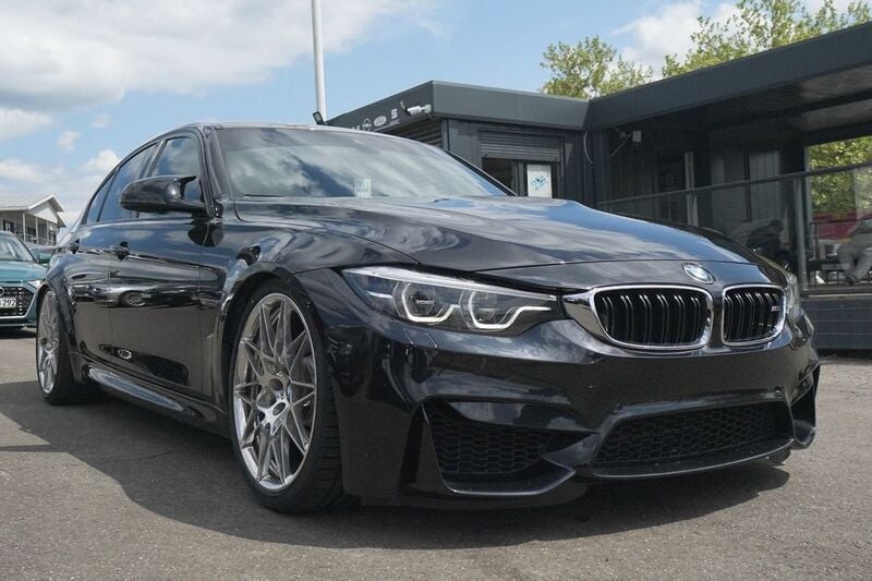 Schwarz Gebraucht 2018 BMW M3 Competition Edition Limousine | 59.950 € (Fairer Preis) - Bild 1/4