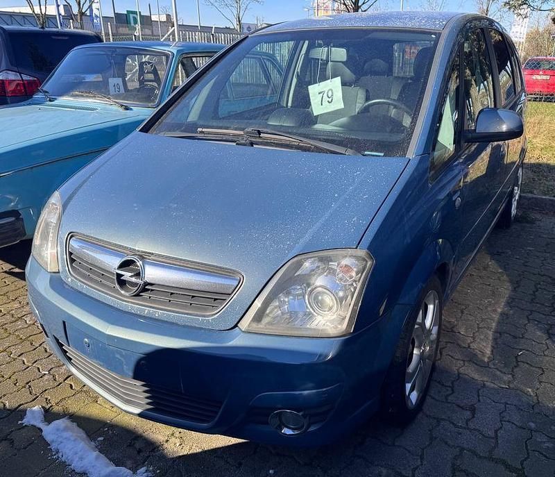 Silber Gebraucht 2006 Opel Meriva Cosmo Van / Kleinbus | 1.900 € (Teuer) - Bild 1/4