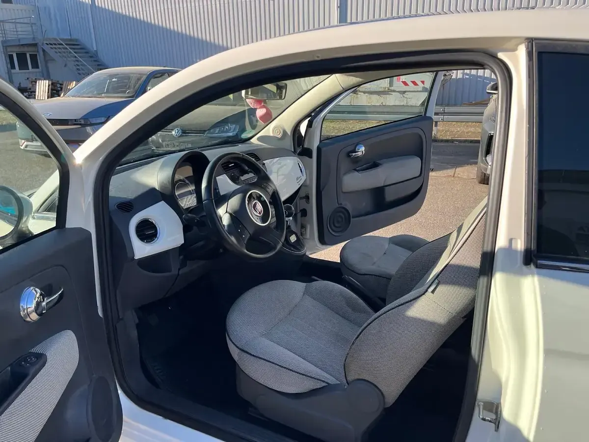 Gebraucht Fiat 500 70 PS (51 kW) 2008 Weiß Kleinwagen