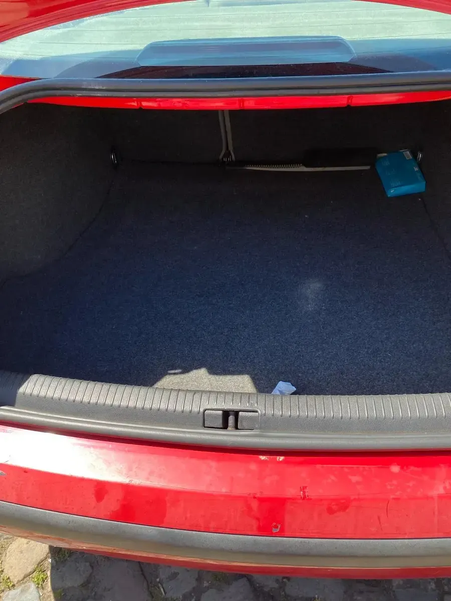 Gebraucht VW Passat 101 PS (74 kW) 1997 Rot Limousine