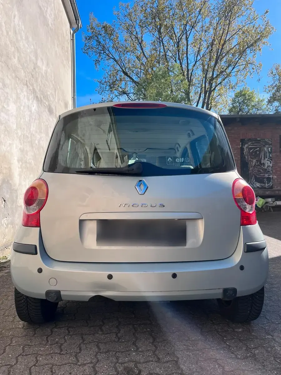 Second-hand Renault Modus 112 CP (82 kW) 2005 Gri Monovolum