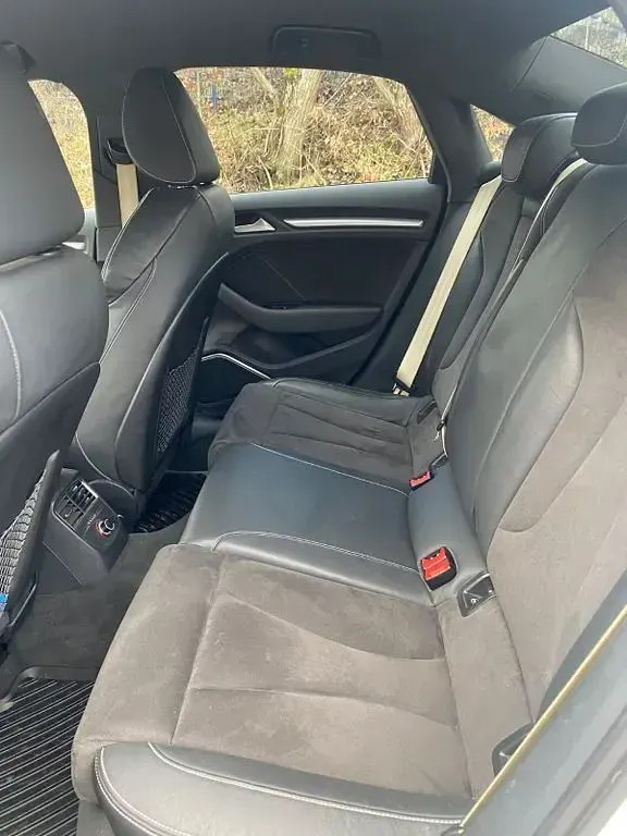Gebraucht Audi A3 Ambiente 150 PS (110 kW) 2015 Weiß Limousine