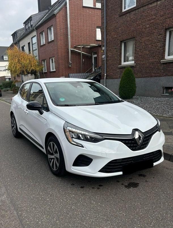Weiß Gebraucht 2022 Renault Clio V Zen Kleinwagen | 11.499 € (Superpreis) - Bild 1/4
