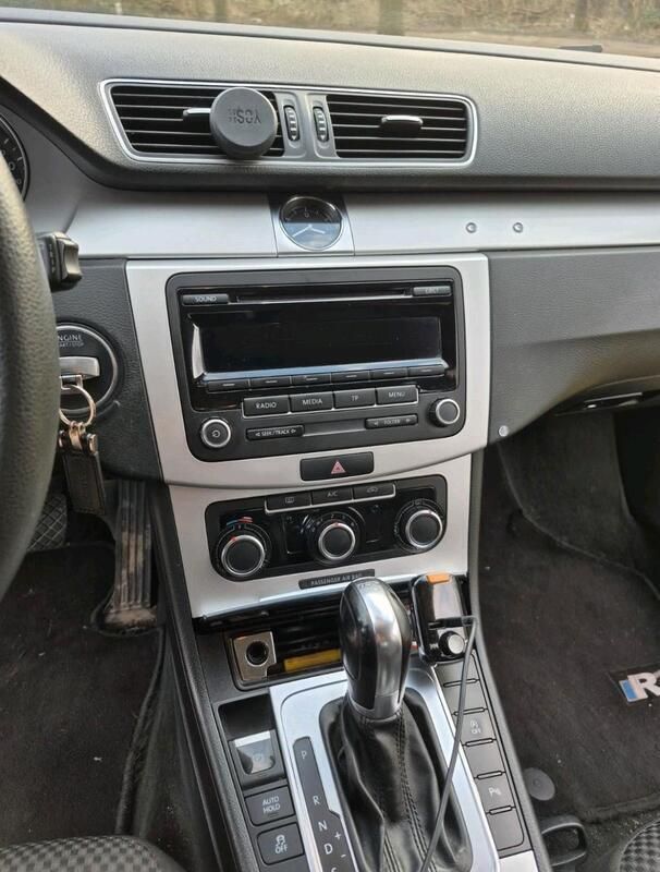 Silber Gebraucht 2012 VW Passat Kombi | 4.400 € (Superpreis) - Bild 1/4