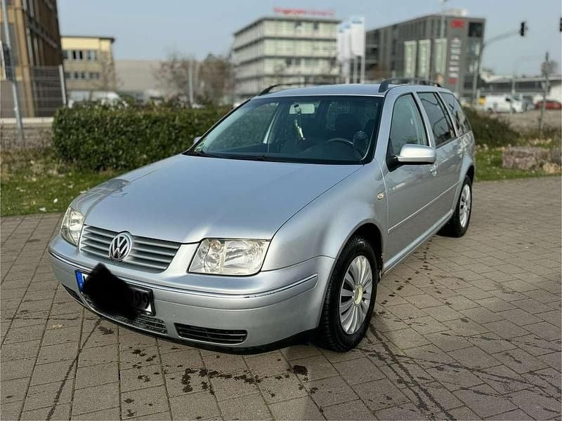 Gebraucht VW Bora 101 PS (74 kW) 2002 Silber Kombi