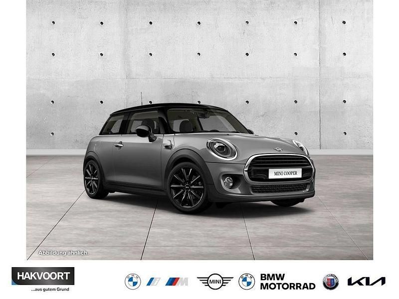 Moonwalk grey metallic Gebraucht 2019 Mini Cooper Chili Kleinwagen | 16.970 € (Fairer Preis) - Bild 1/4