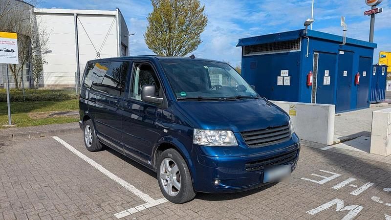 Używany VW T5 140 KM (102 kW) 2005 Niebieski Van