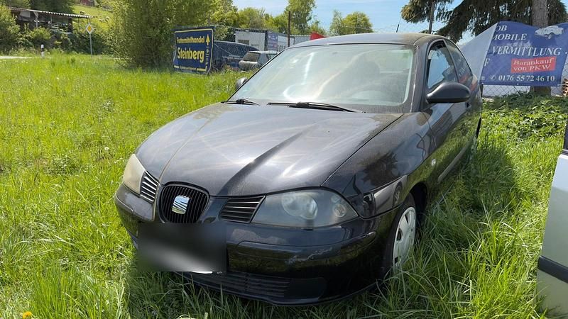 Second-hand Ford Focus 100 CP (73 kW) 2000 Argintiu Break