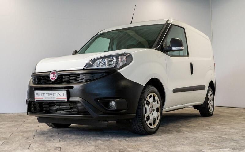 Weiß Gebraucht 2021 Fiat Doblò Van / Kleinbus | 8.430 € (Guter Preis) - Bild 1/4